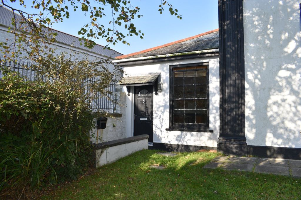 Property photo 1 of 8 Front Elevation