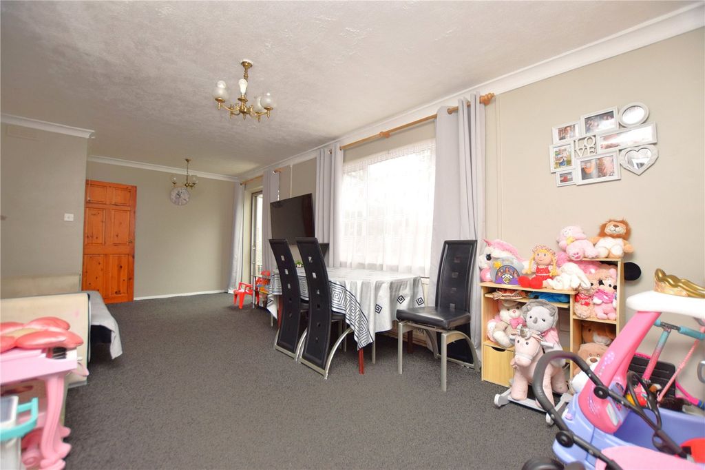 Property photo 3 of 10 Picture No. 03