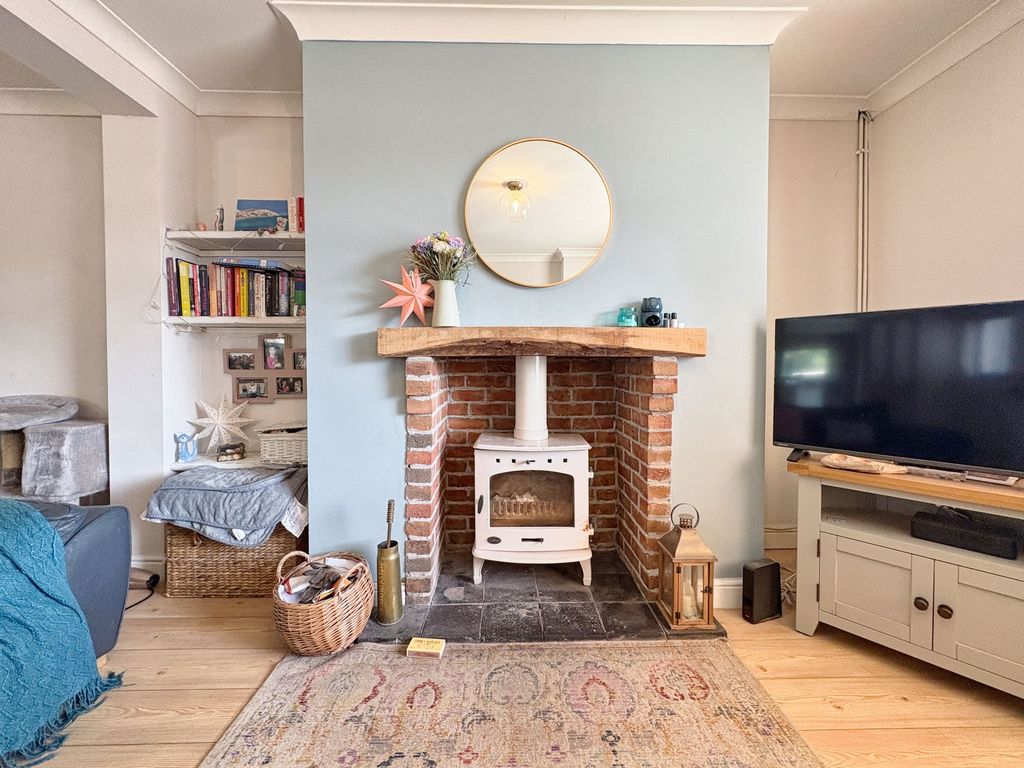 Property photo 2 of 16