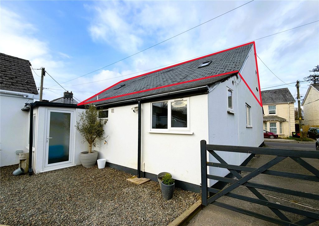 Property photo 1 of 27 Picture No. 32