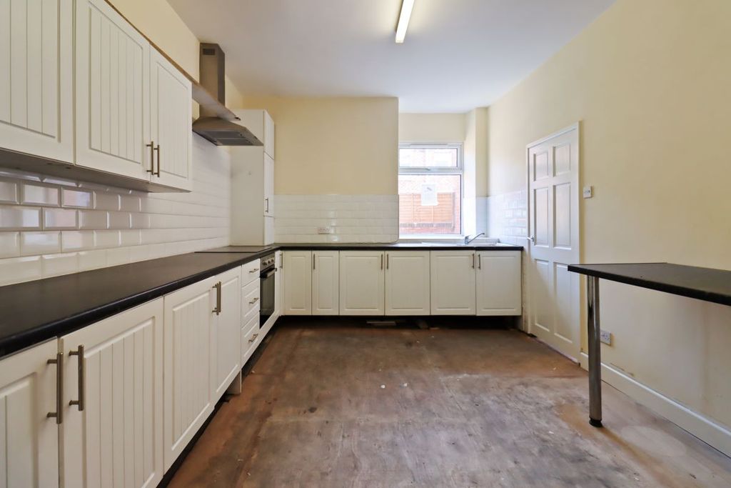 Property photo 3 of 10 Image 3