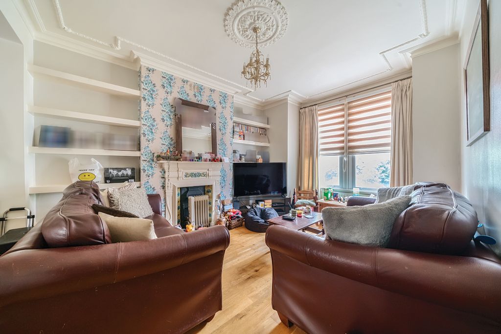 Property photo 2 of 12 Photo 9
