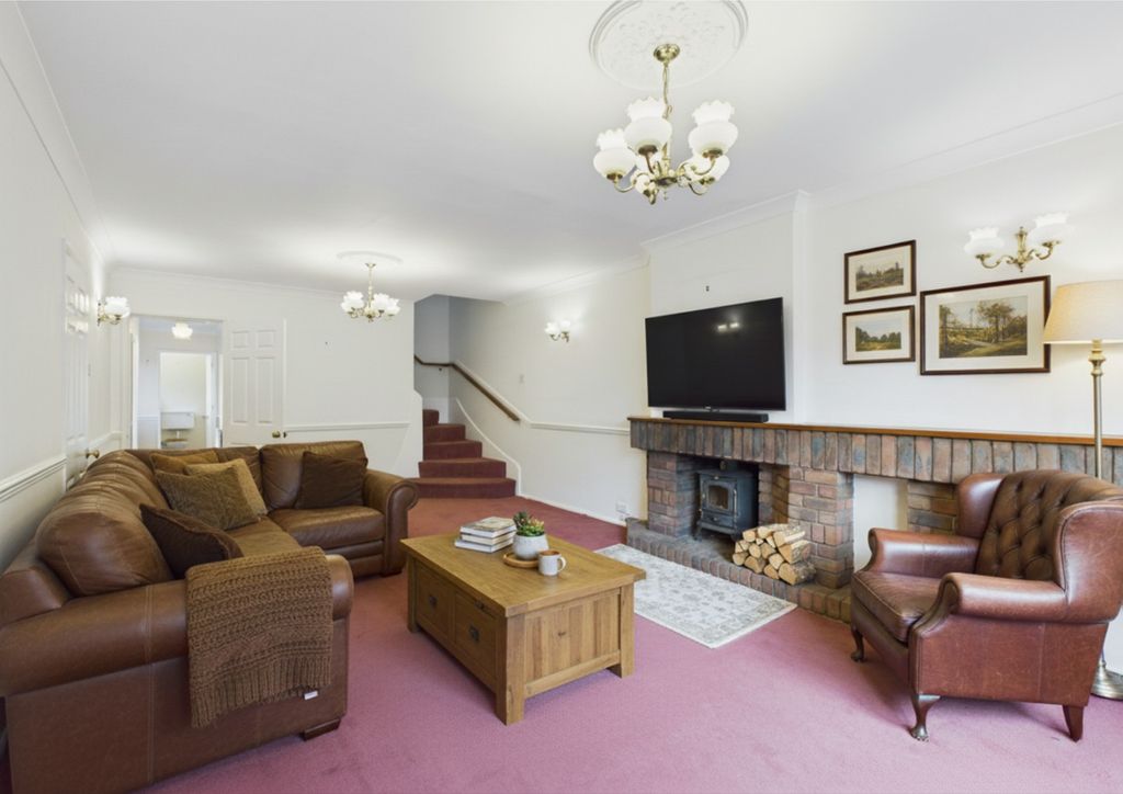 Property photo 3 of 24 4327848