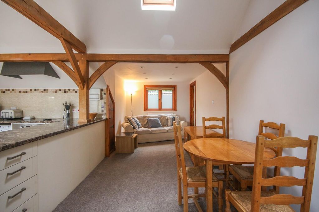 Property photo 2 of 8 Img_0754.Jpg