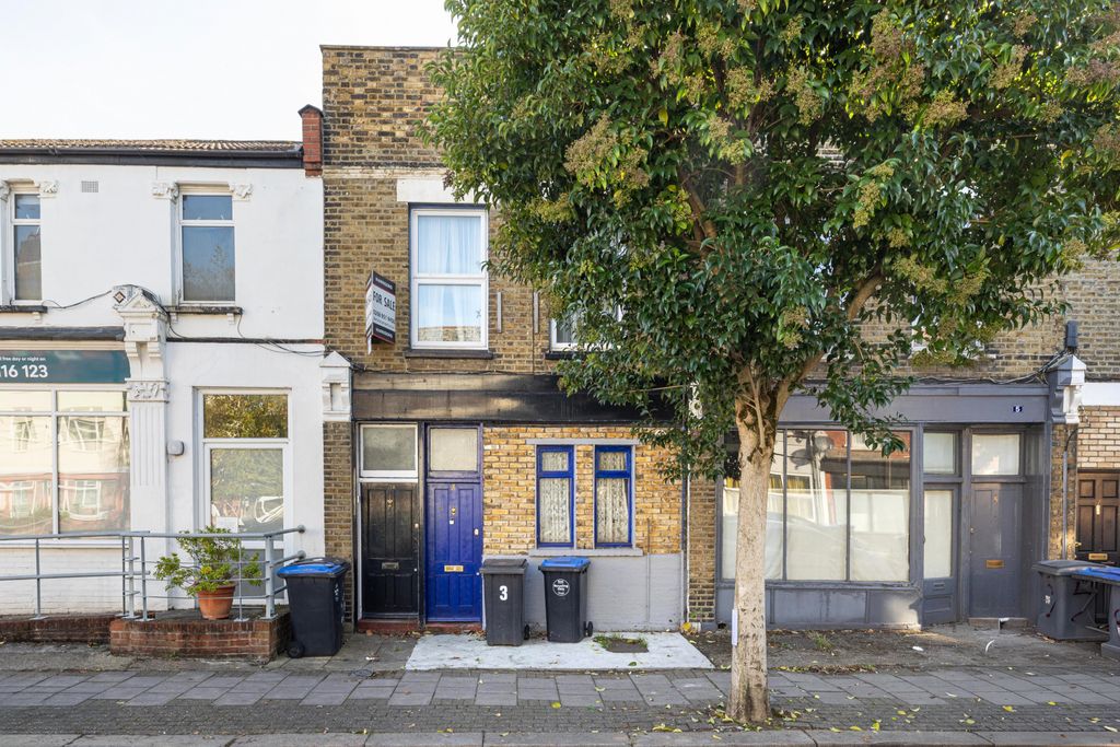 Property photo 2 of 14 Gallery