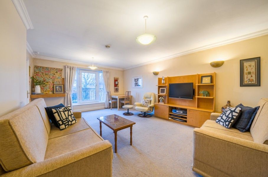 Property photo 3 of 21