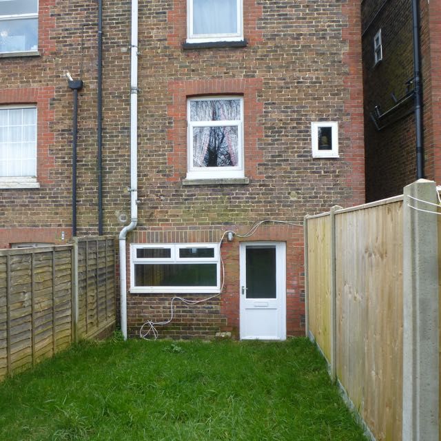 Property photo 1 of 9