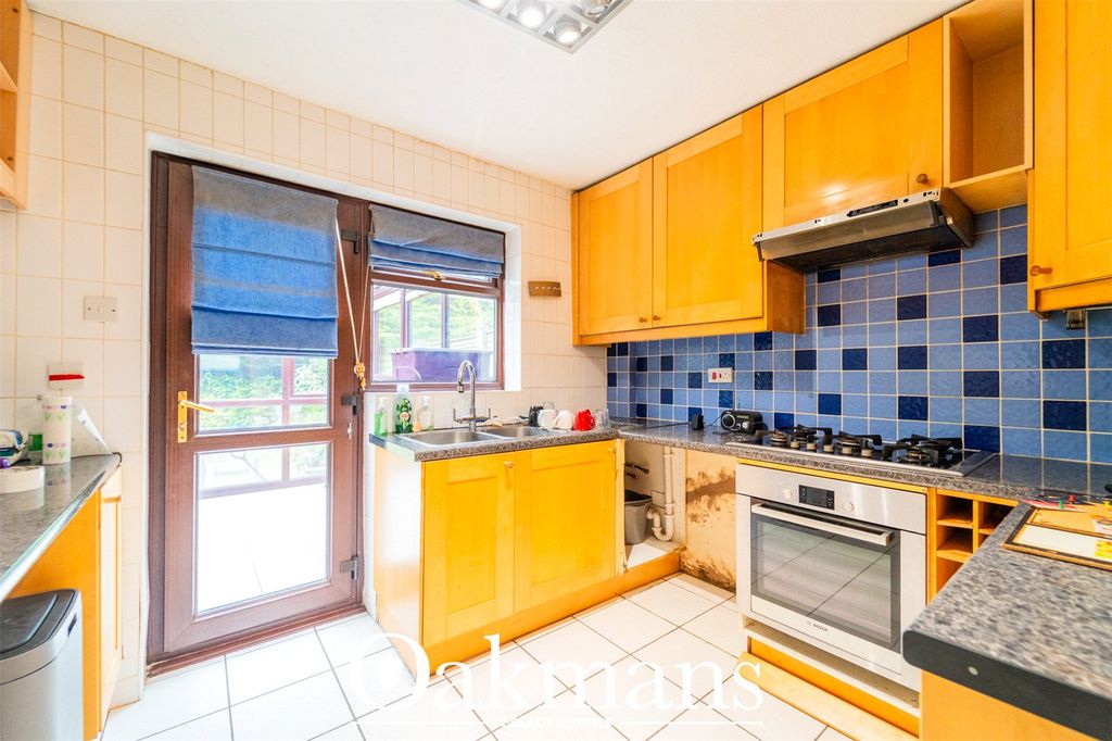 Property photo 2 of 17 Picture No. 05