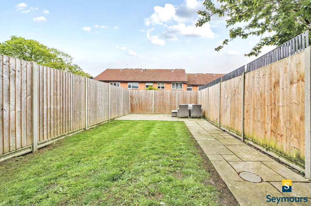 Property photo 2 of 14 Garden