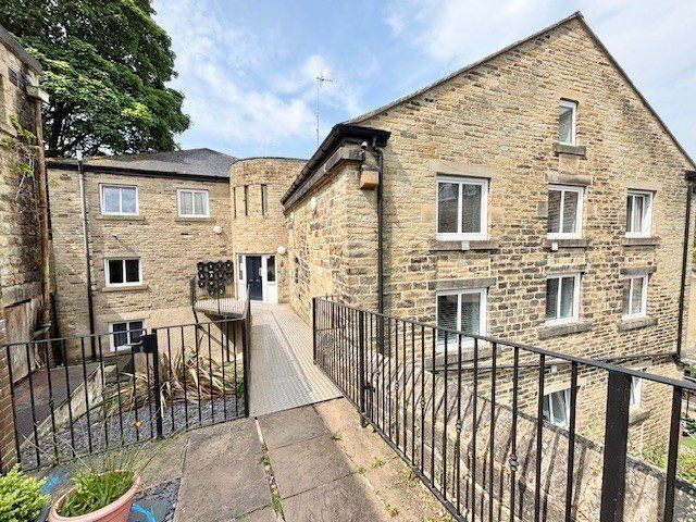 Property photo 1 of 9 Picture No. 11