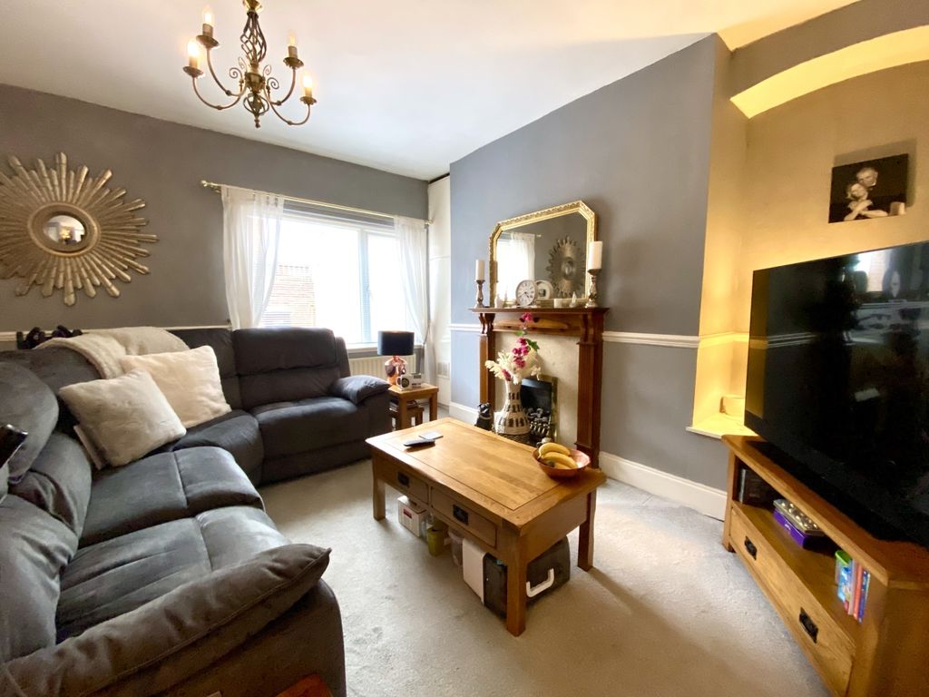 Property photo 3 of 11 Img_5797