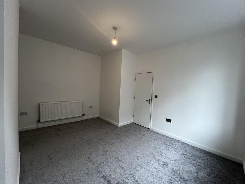 Property photo 3 of 15 Reception Room