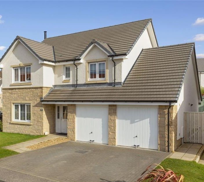 Property photo 3 of 3