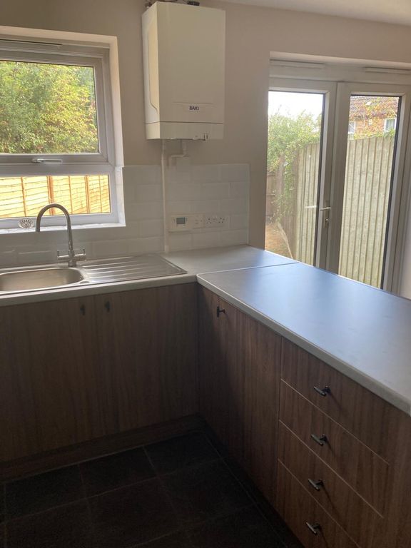 Property photo 3 of 33