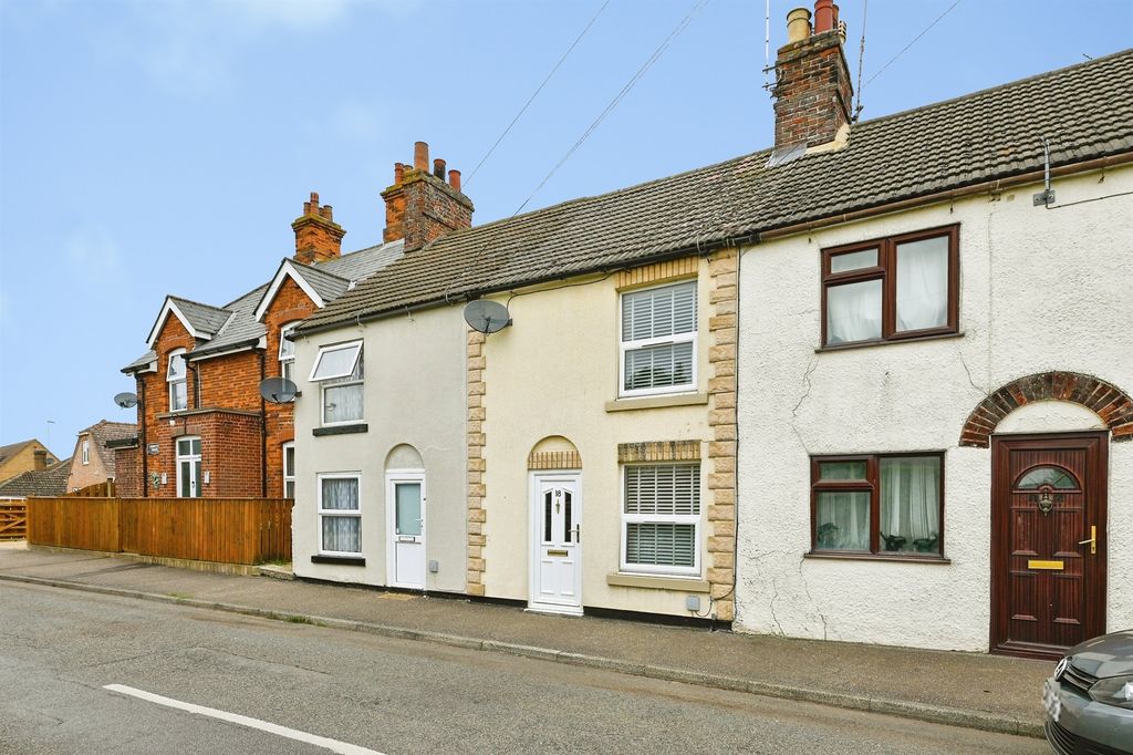Property photo 2 of 16