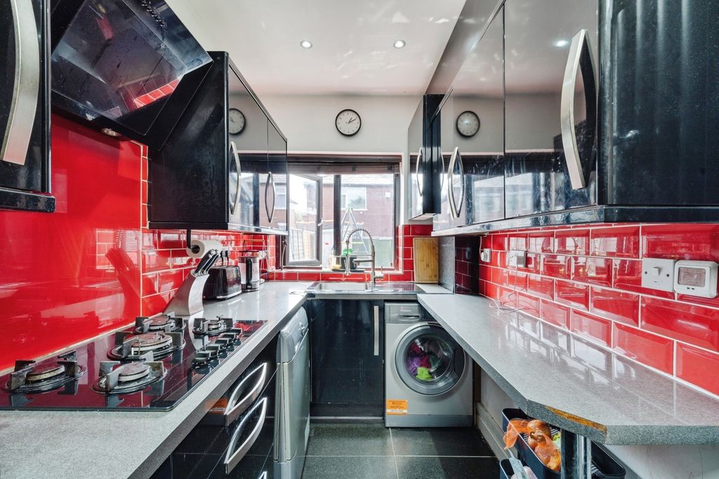 Property photo 2 of 18 Pbox-Img.Jpg