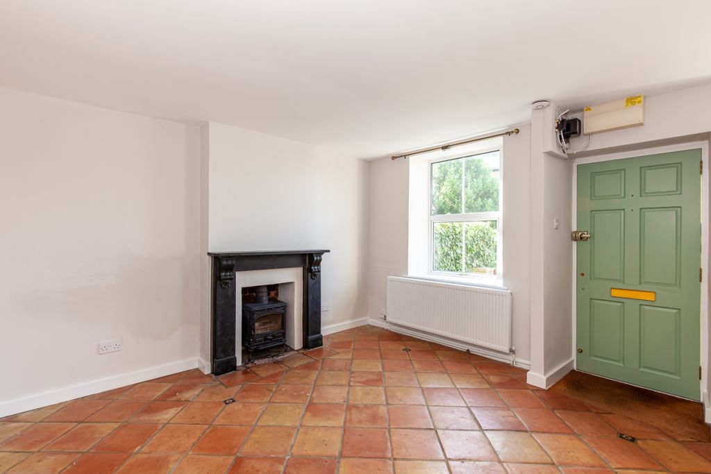 Property photo 2 of 9 171526