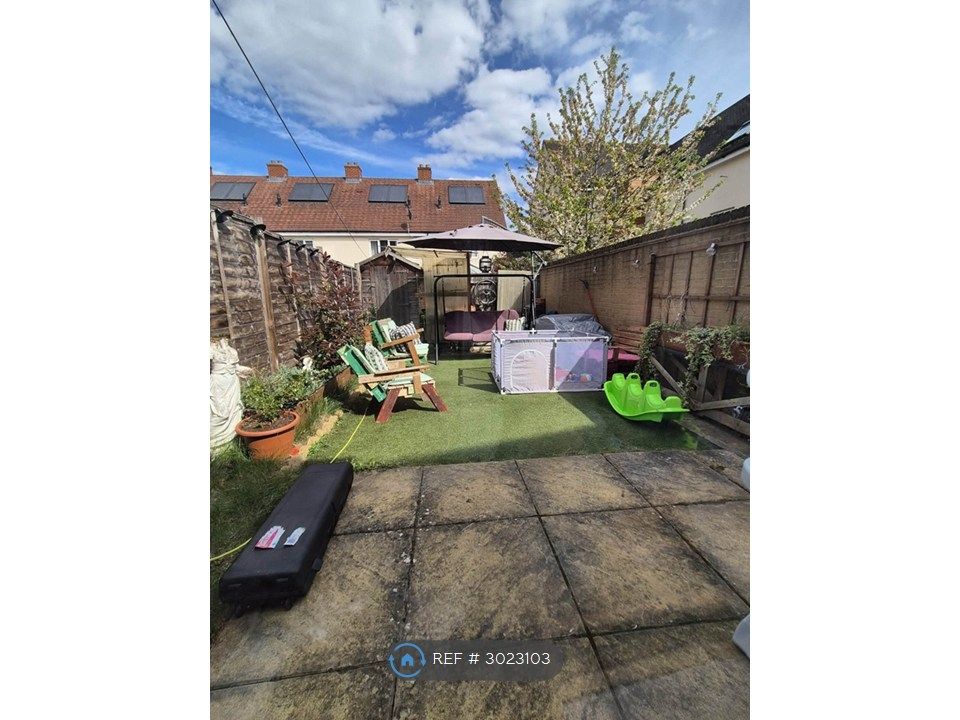 Property photo 3 of 8