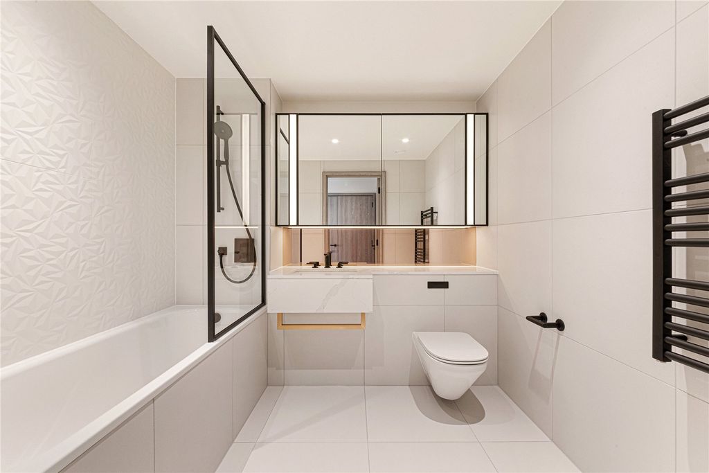 Property photo 3 of 9 Picture No. 04