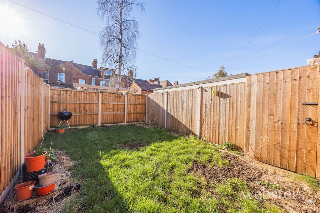 Property photo 3 of 13