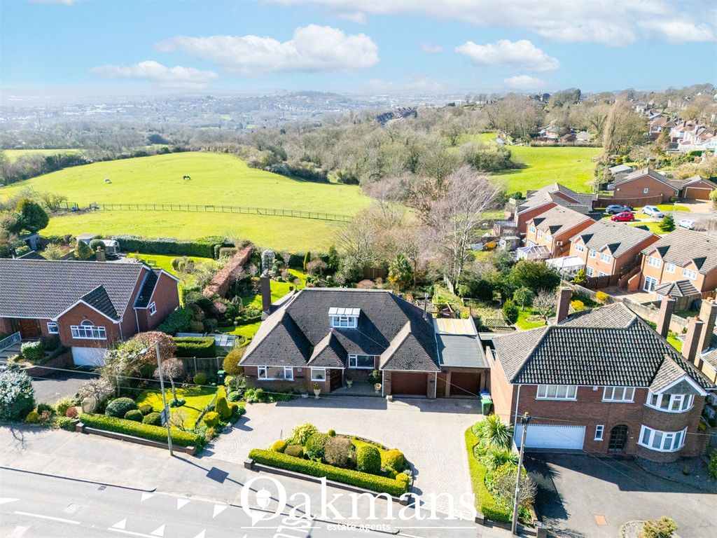 Property photo 2 of 75 Picture No. 99