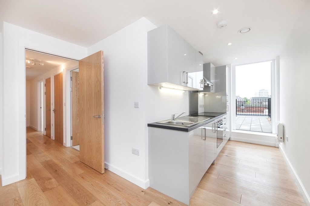 Property photo 2 of 10 Picture No. 02