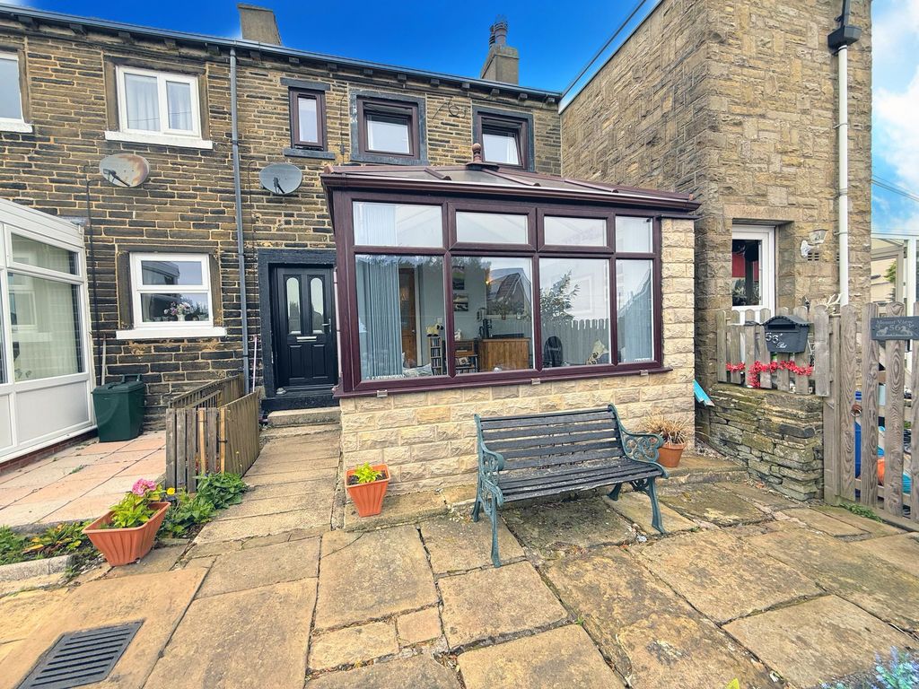 Property photo 1 of 33