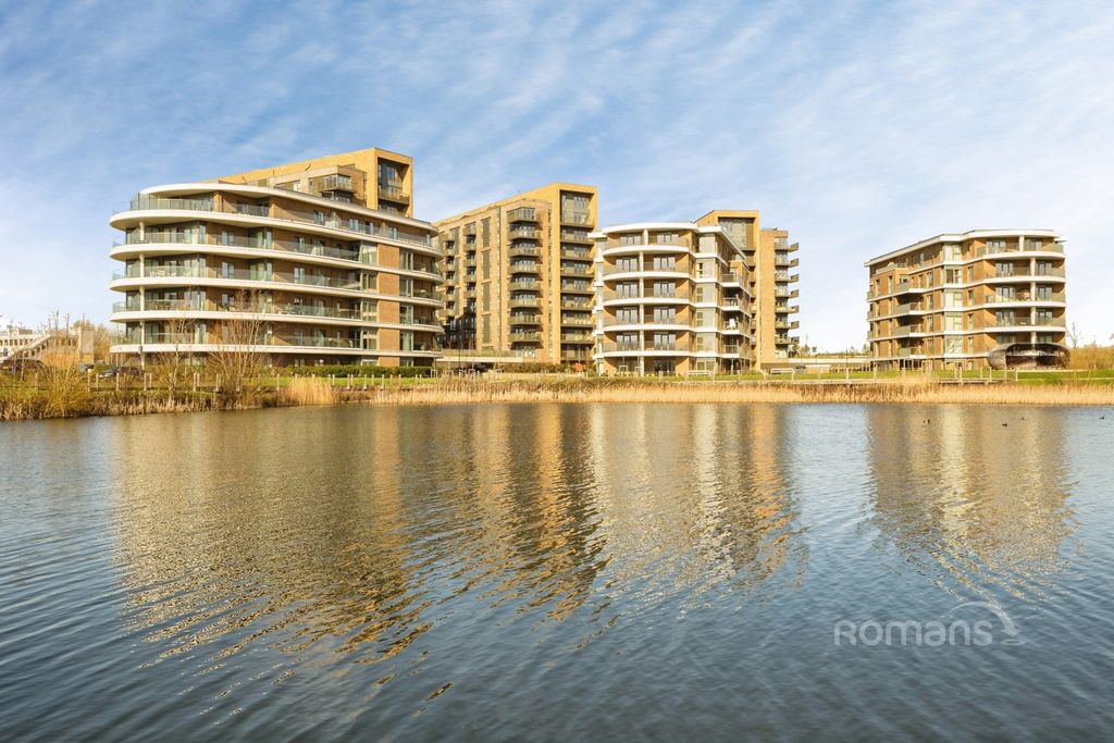 Property photo 1 of 17 Pbox-Img.Jpg