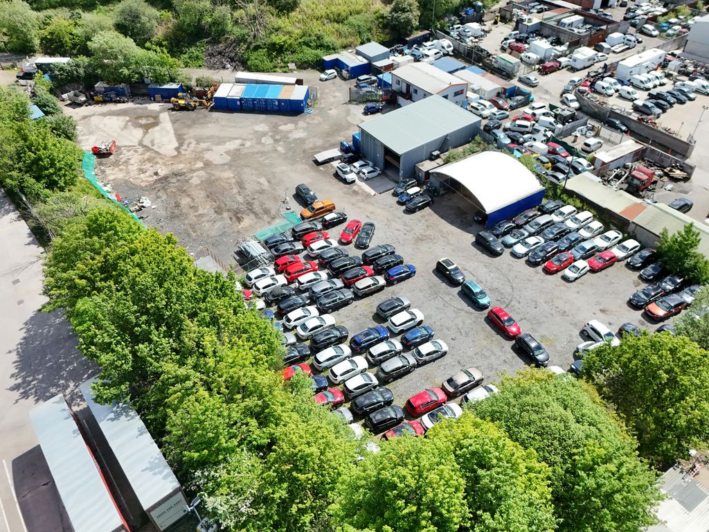 Property photo 3 of 4 Dji_Fly_20260514_140028_0592_1778766996232_Photo.Jpg
