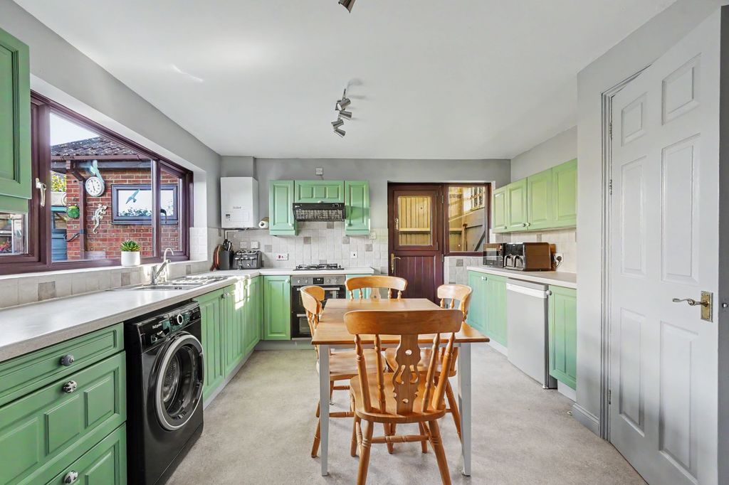 Property photo 2 of 32 Kitchen