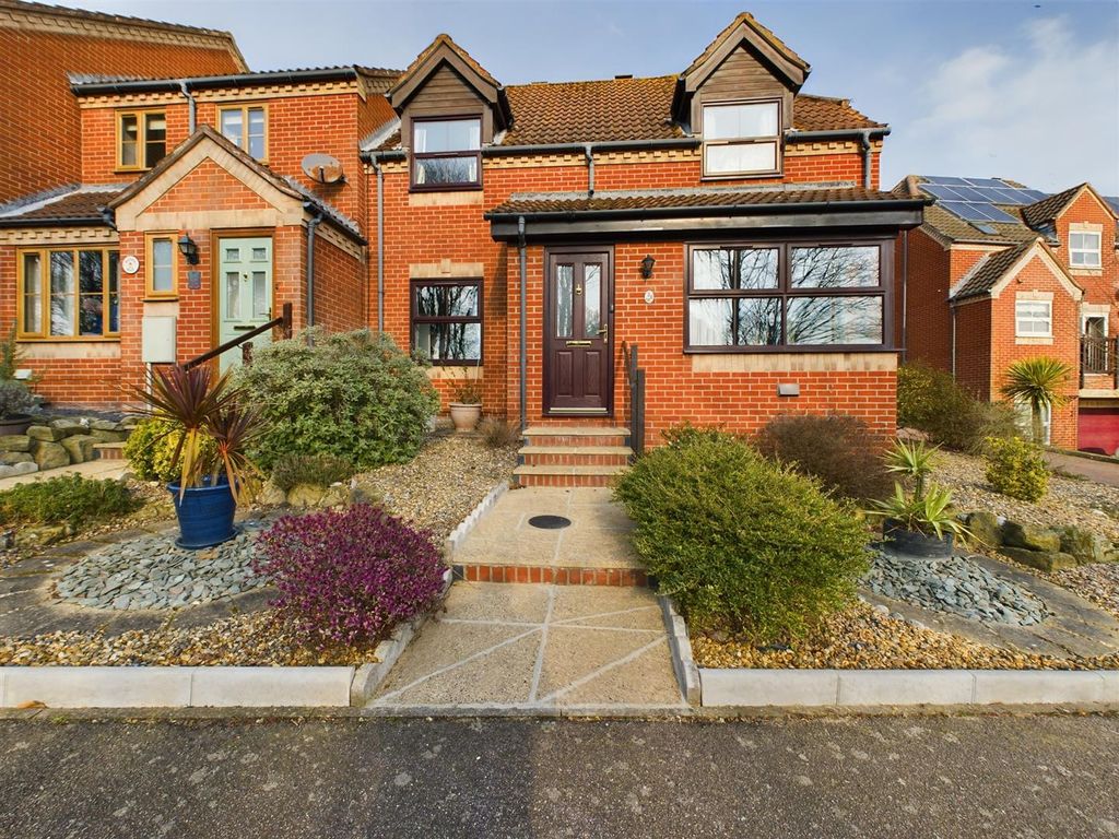 Property photo 2 of 44 Cam04116G0-Pr0111-Still008.Jpg
