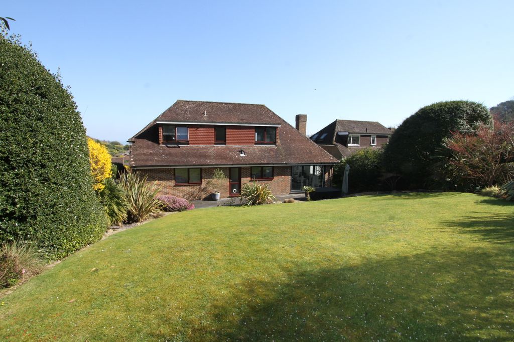 Additional image 28 of 4 bed detached house for saleLincoln Close, Eastbourne BN20
