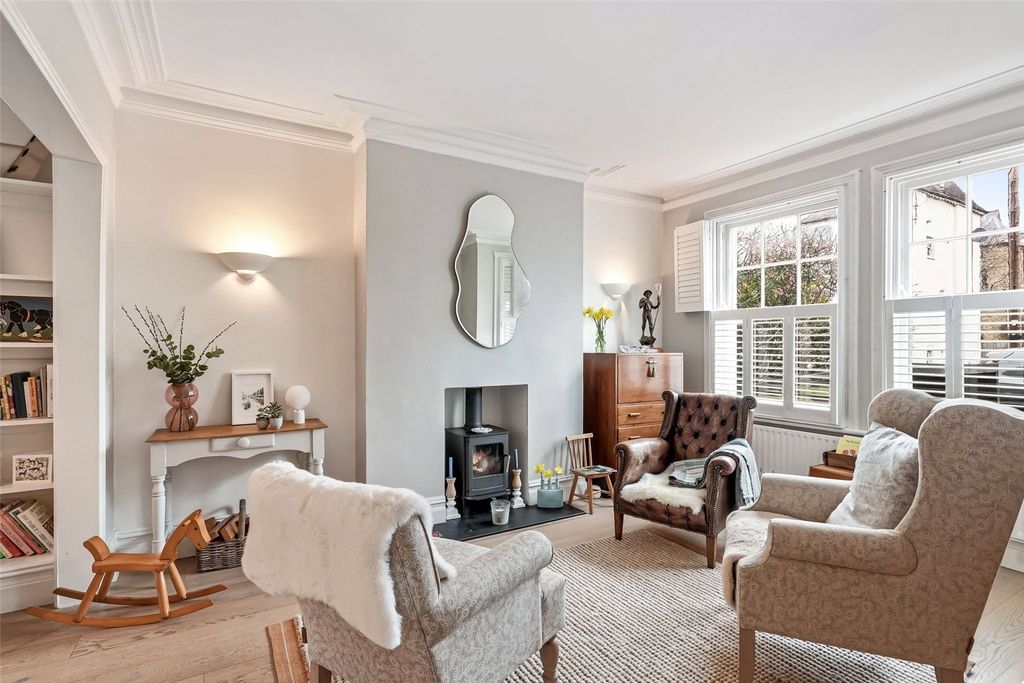 Property photo 2 of 16 Picture No. 19