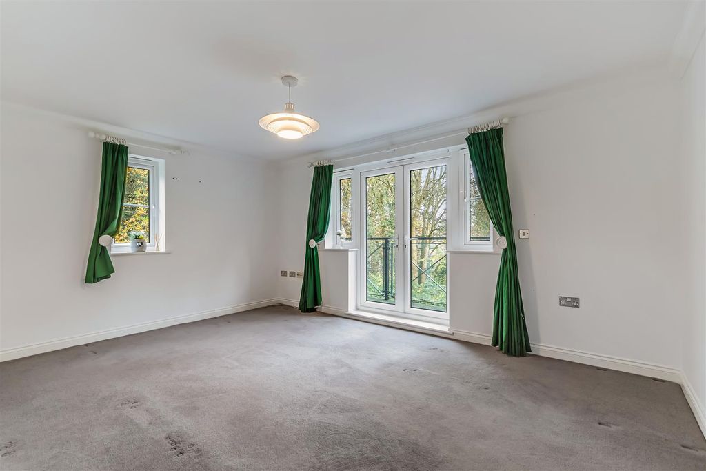 Property photo 3 of 14 Img_0334.Jpg