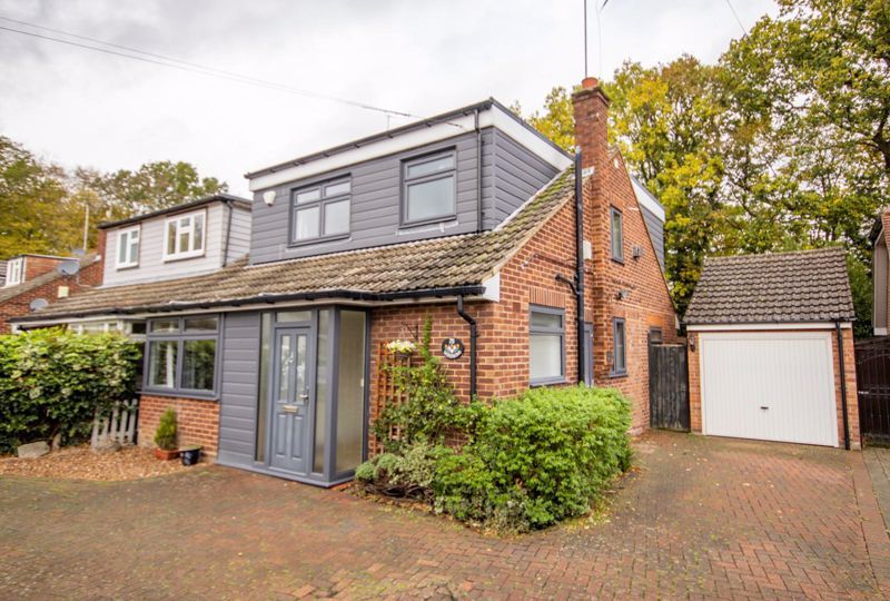 Property photo 1 of 11 Photo 12