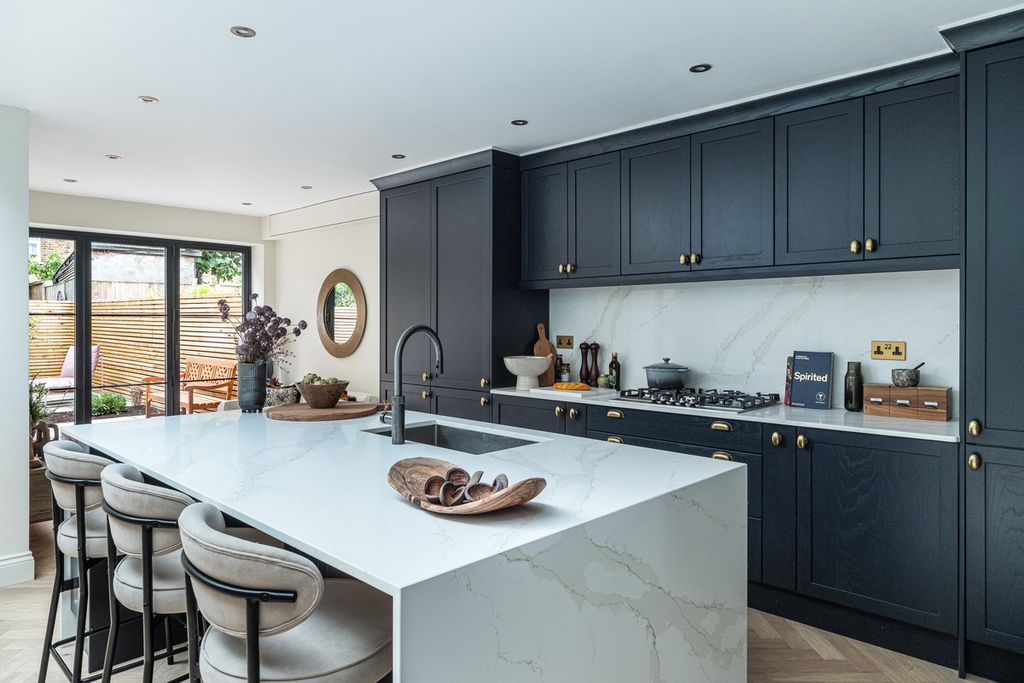 Property photo 3 of 41