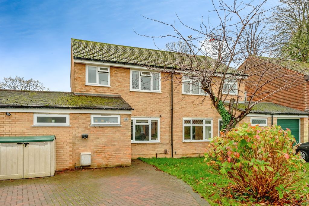 Property photo 1 of 16