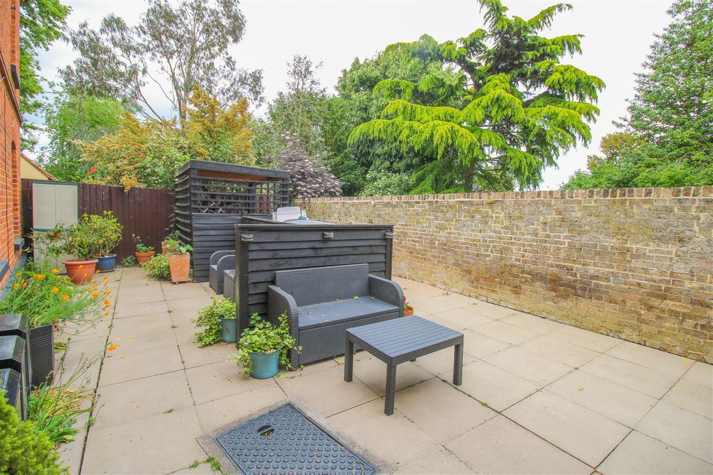 Property photo 3 of 12 Img_1304.Jpg