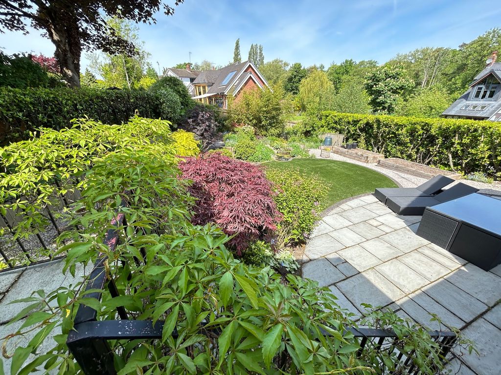 Property photo 3 of 28