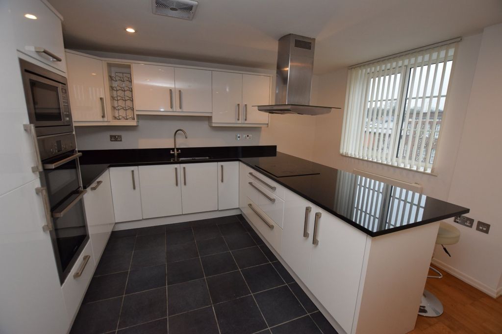 Property photo 2 of 13 Picture No. 03