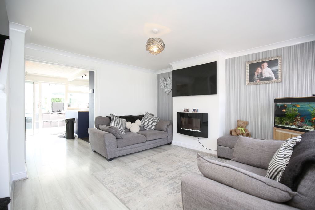 Property photo 2 of 19 Mw-7506