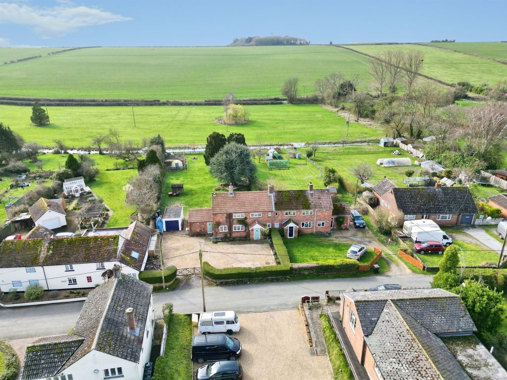 Property photo 3 of 29