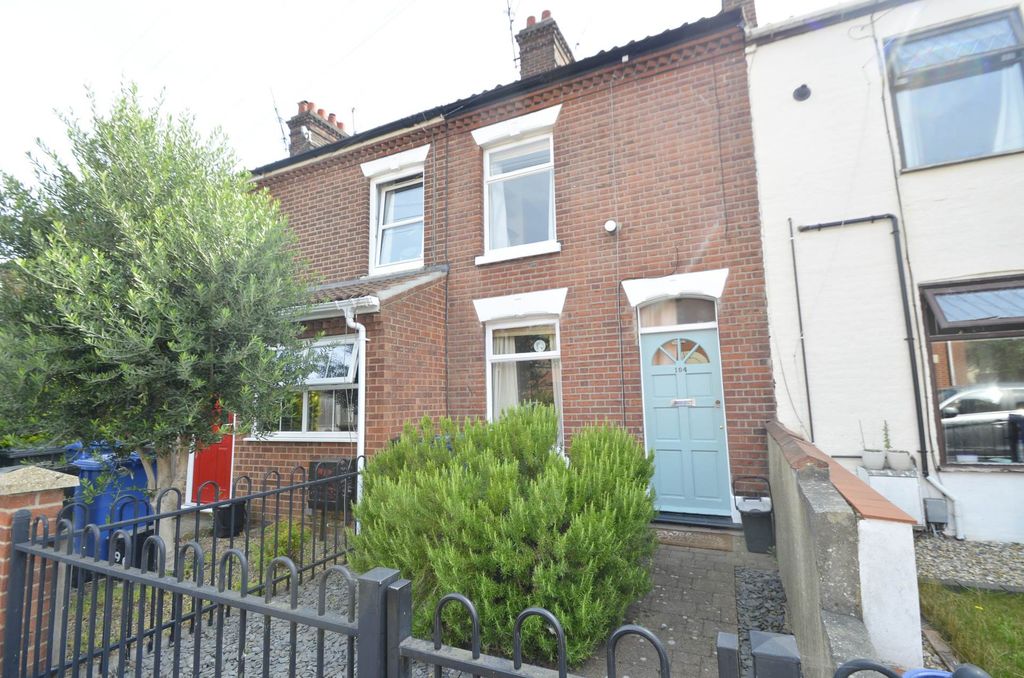 Property photo 1 of 8
