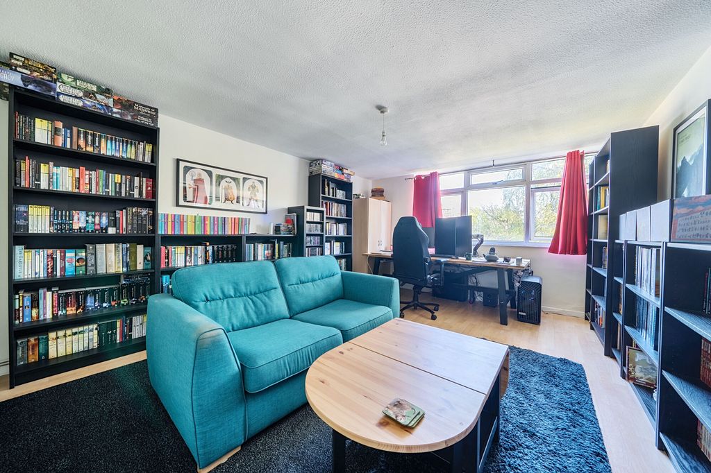 Property photo 3 of 10