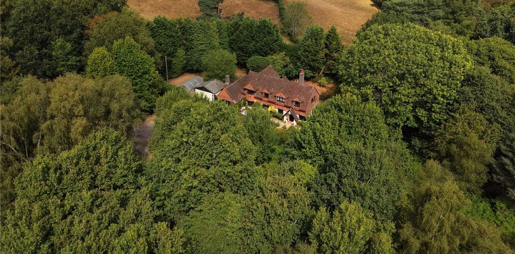 Property photo 1 of 34 Picture No. 43