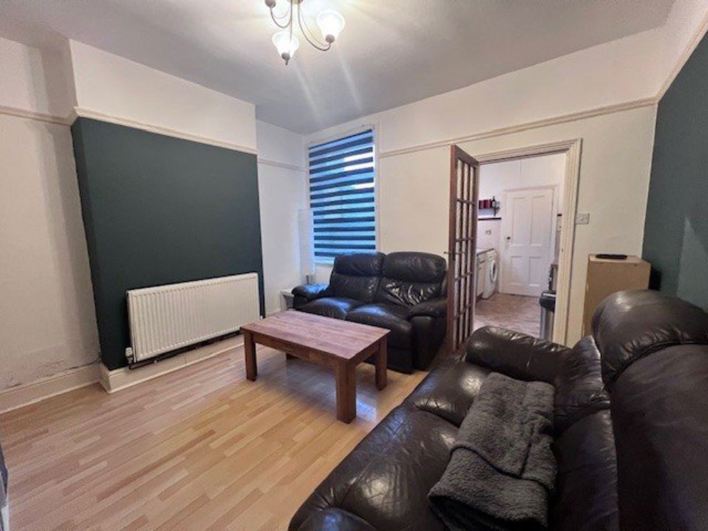 Property photo 3 of 9