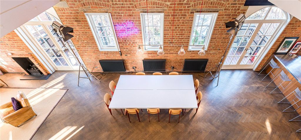 Property photo 3 of 15 Picture No. 04