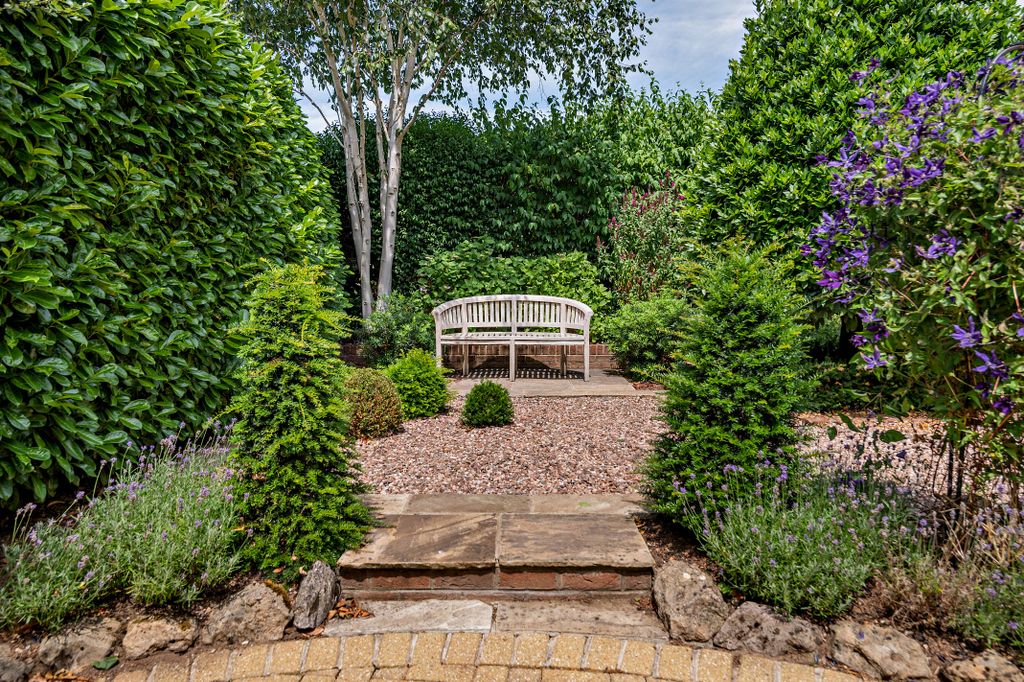 Property photo 3 of 15