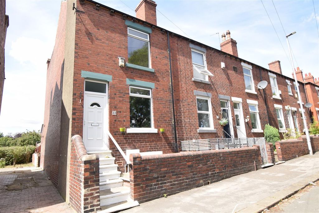 Property photo 1 of 17