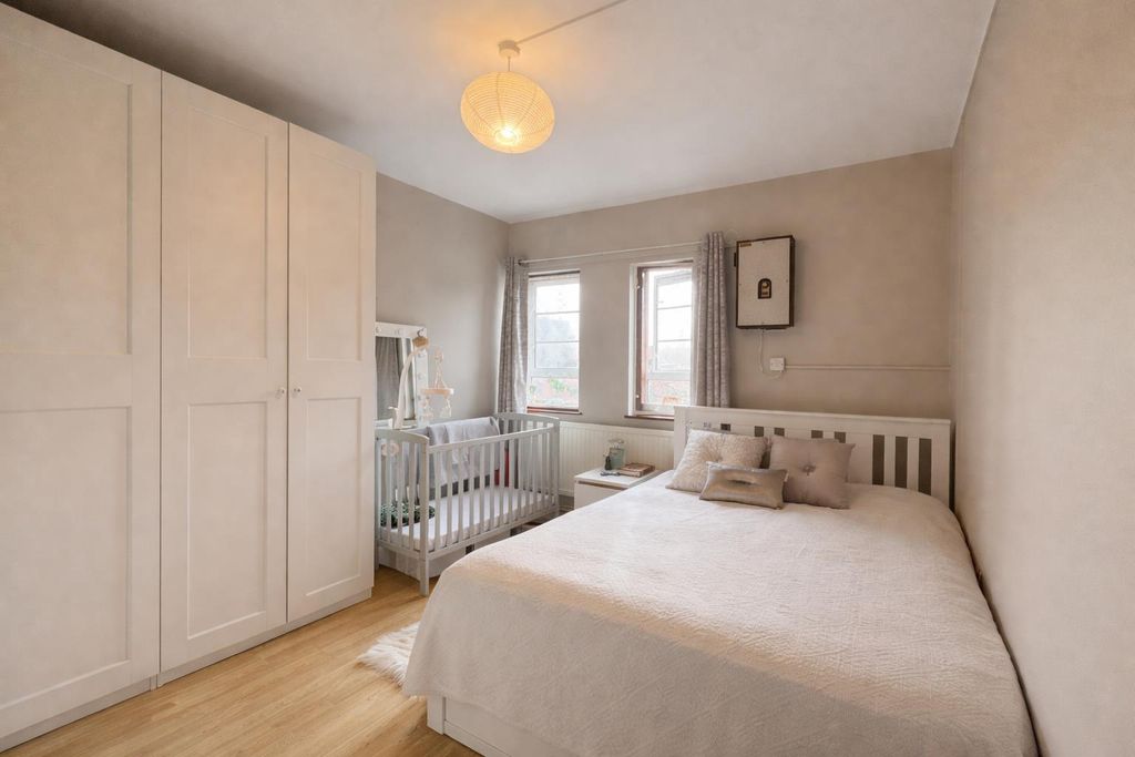 Property photo 3 of 10 0F015052-661A-4715-8901-20621d728Fb1.Png